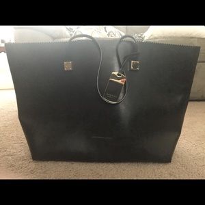 Fashionable large tote from Ralph Lauren!